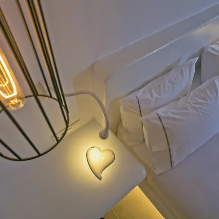 米科诺斯尼达酒店 3* Mykonos Town